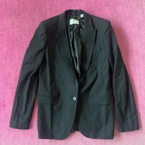 Aritzia babaton black fitted blazer